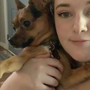 Meet your Posher, Kayla